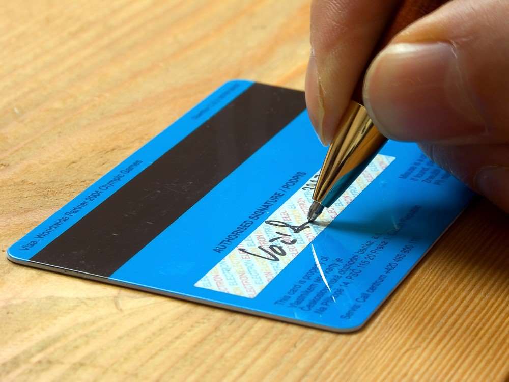 כרטיס אשראי בעמותה